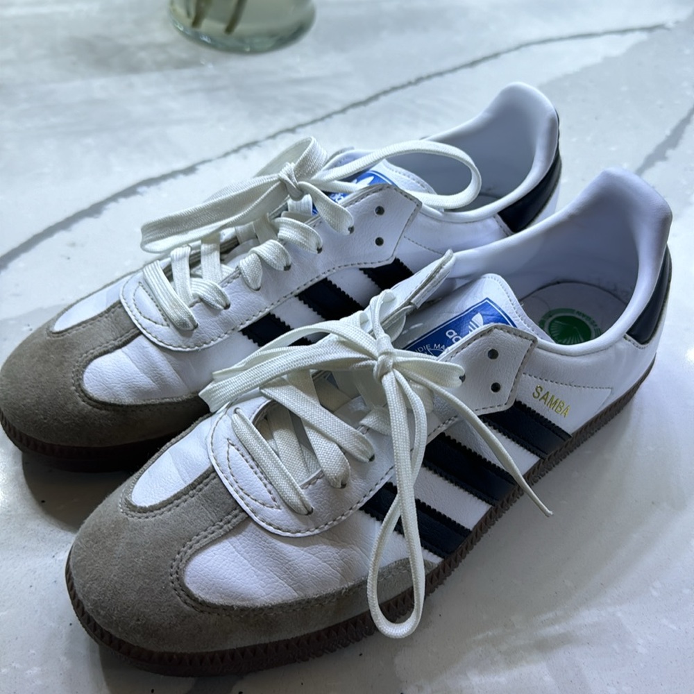 ADIDAS WHITE SAMBAS